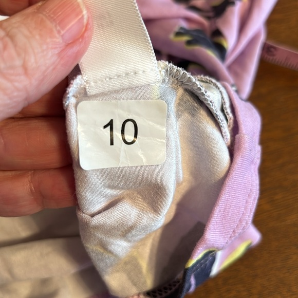 NWOT St. John Short Sleeve Floral Blouse - Picture 12 of 12